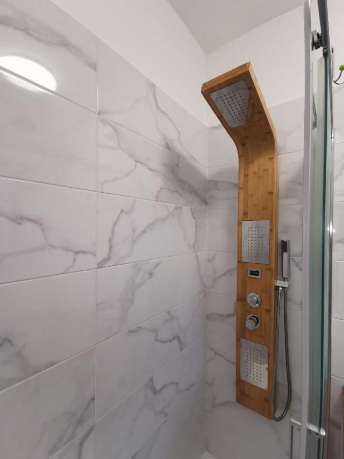 Casa Del Giglio - City Center Appartement Palermo Buitenkant foto